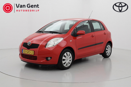 Toyota Yaris 1.3 VVT-i Sol Trekhaak Automaat