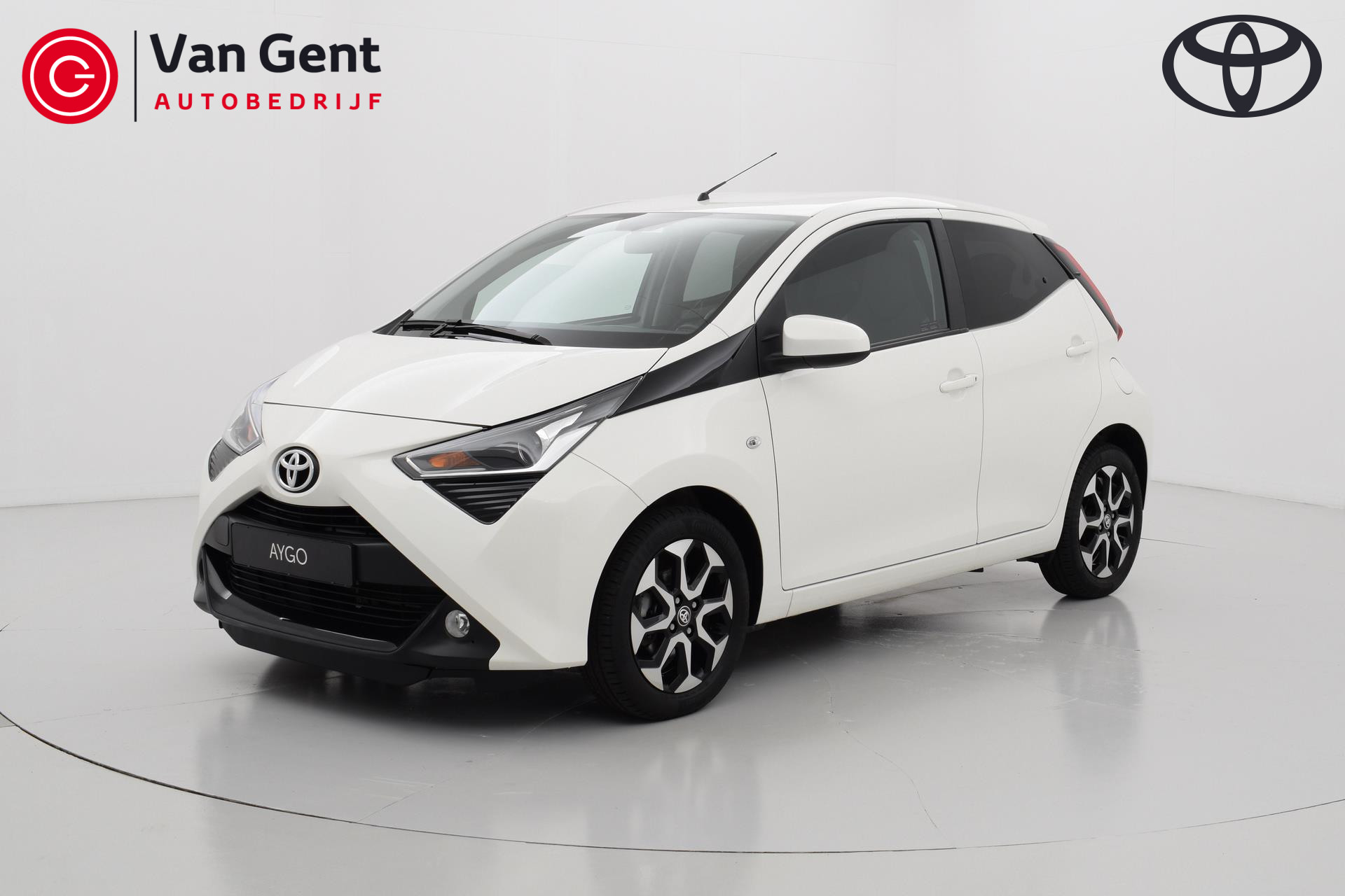 Toyota Aygo 1.0 VVT-i x-joy Special Apple/Android Automaat