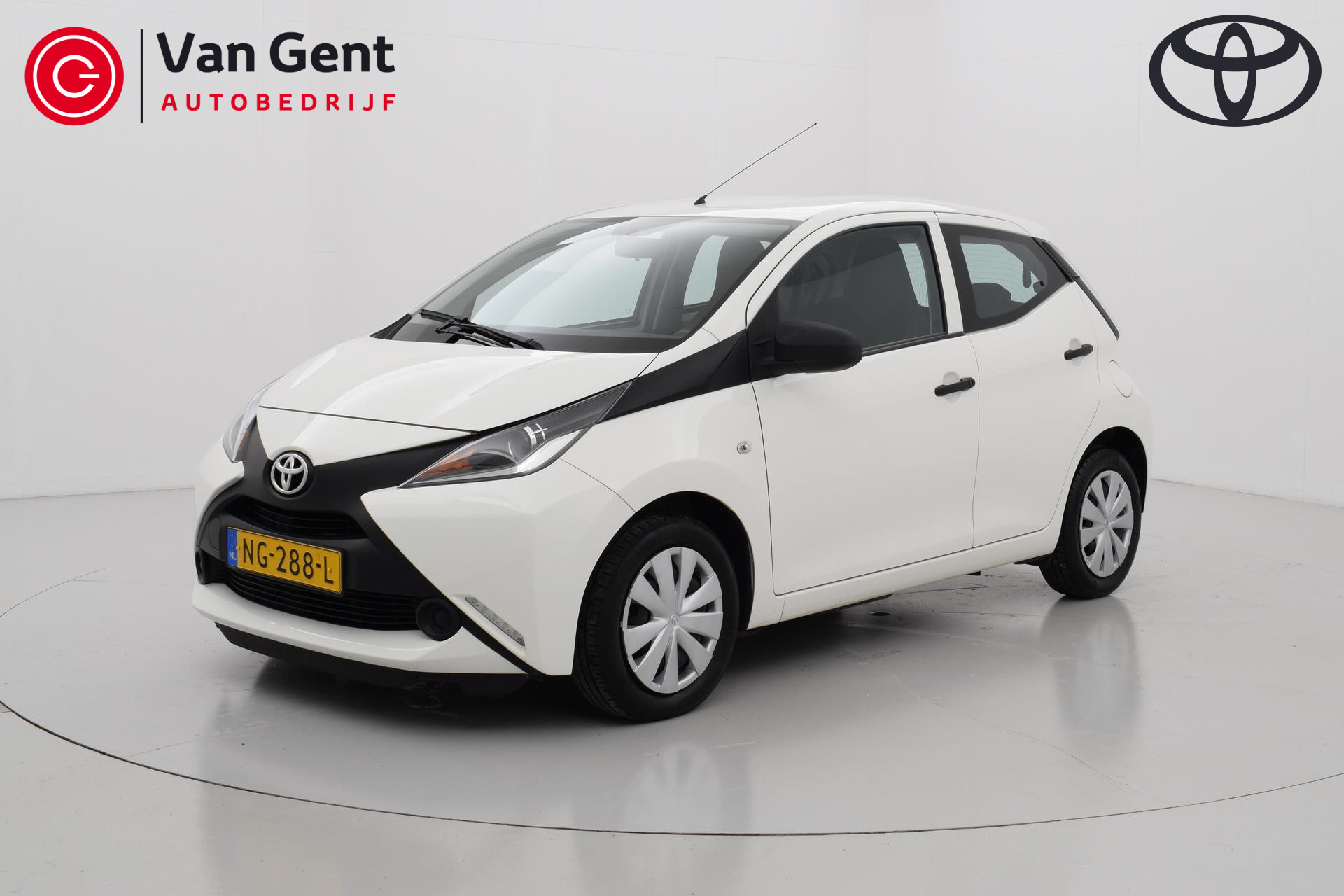 Toyota Aygo 1.0 VVT-i x-now 5drs