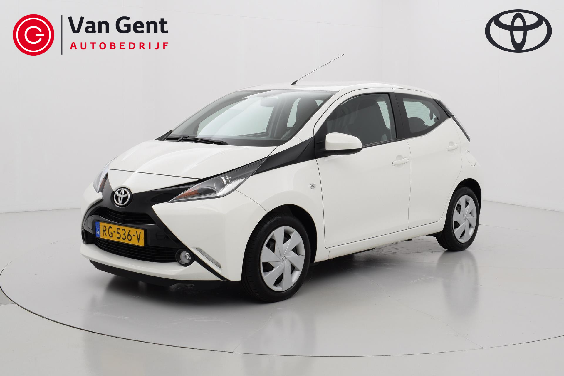 Toyota Aygo 1.0 VVT-i x-play 5drs