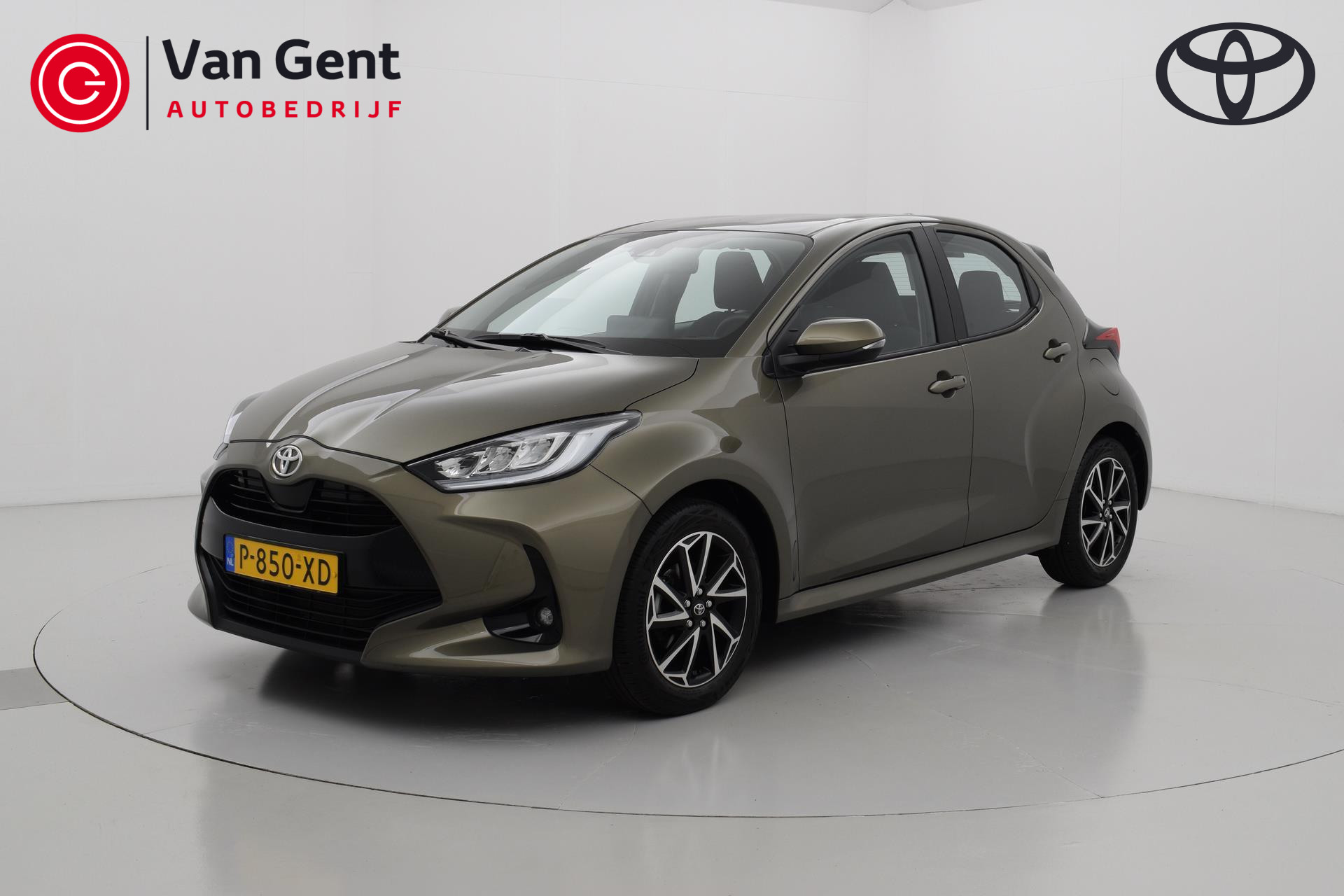Toyota Yaris 1.5 VVT-i Dynamic Apple/Android 5drs